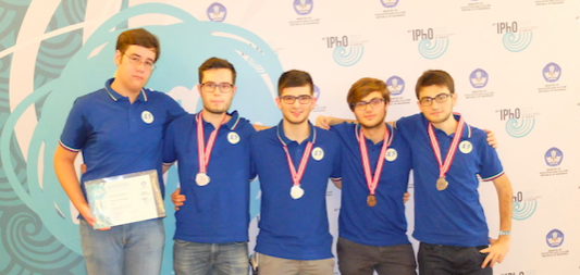 squadra italiana olimpiadi fisica